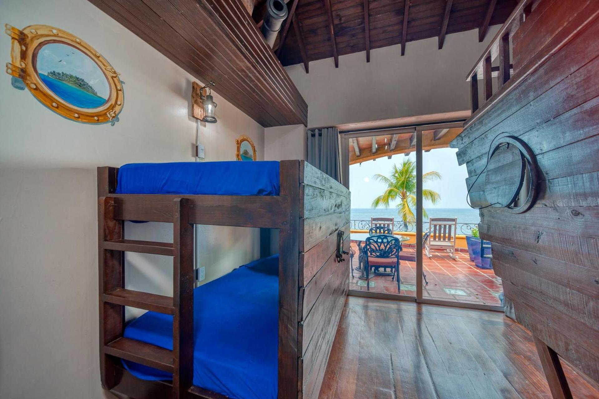 Caribe Tesoro Otel West Bay Dış mekan fotoğraf